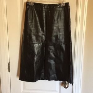 90’s Vintage Gap 100% leather skirt